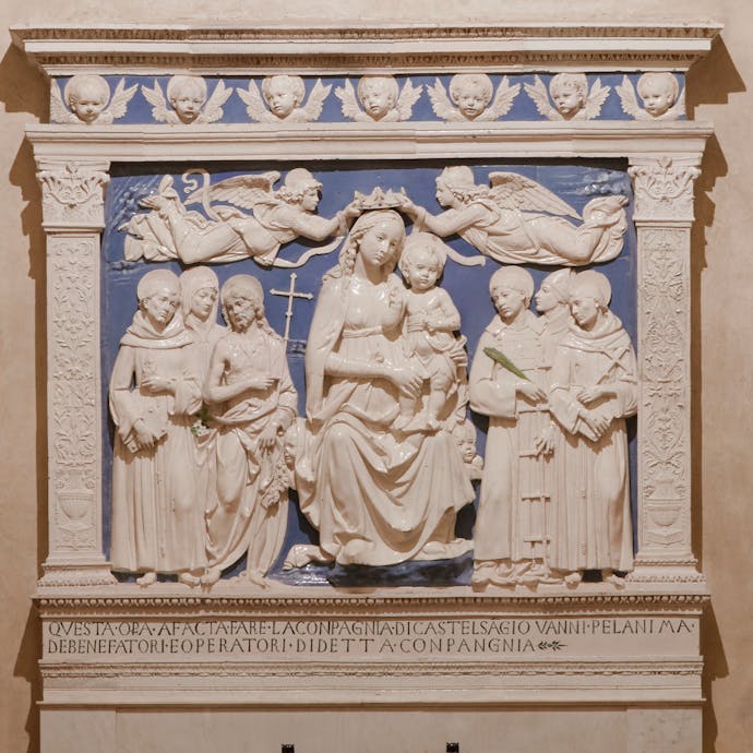 Andrea della Robbia, “Madonna col bambino tra angeli e santi”, 1480. Santa Croce, Noviziato, cappella Medici Andrea della Robbia, “Madonna col bambino tra angeli e santi”, 1480. Santa Croce, Noviziato, cappella Medici
