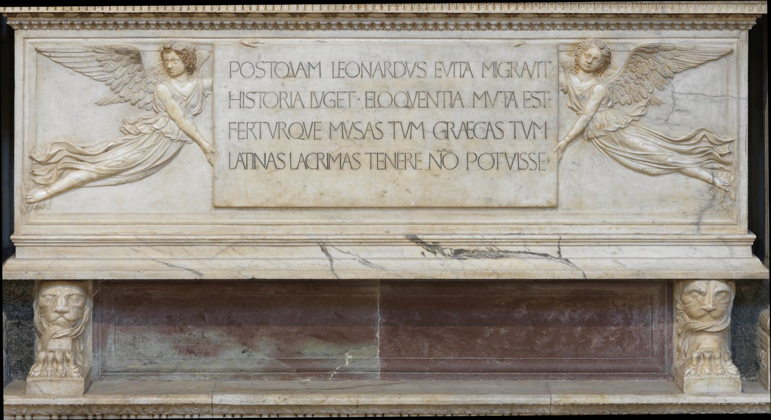 Bernardo Rossellino, Inscription on panel held by two angels