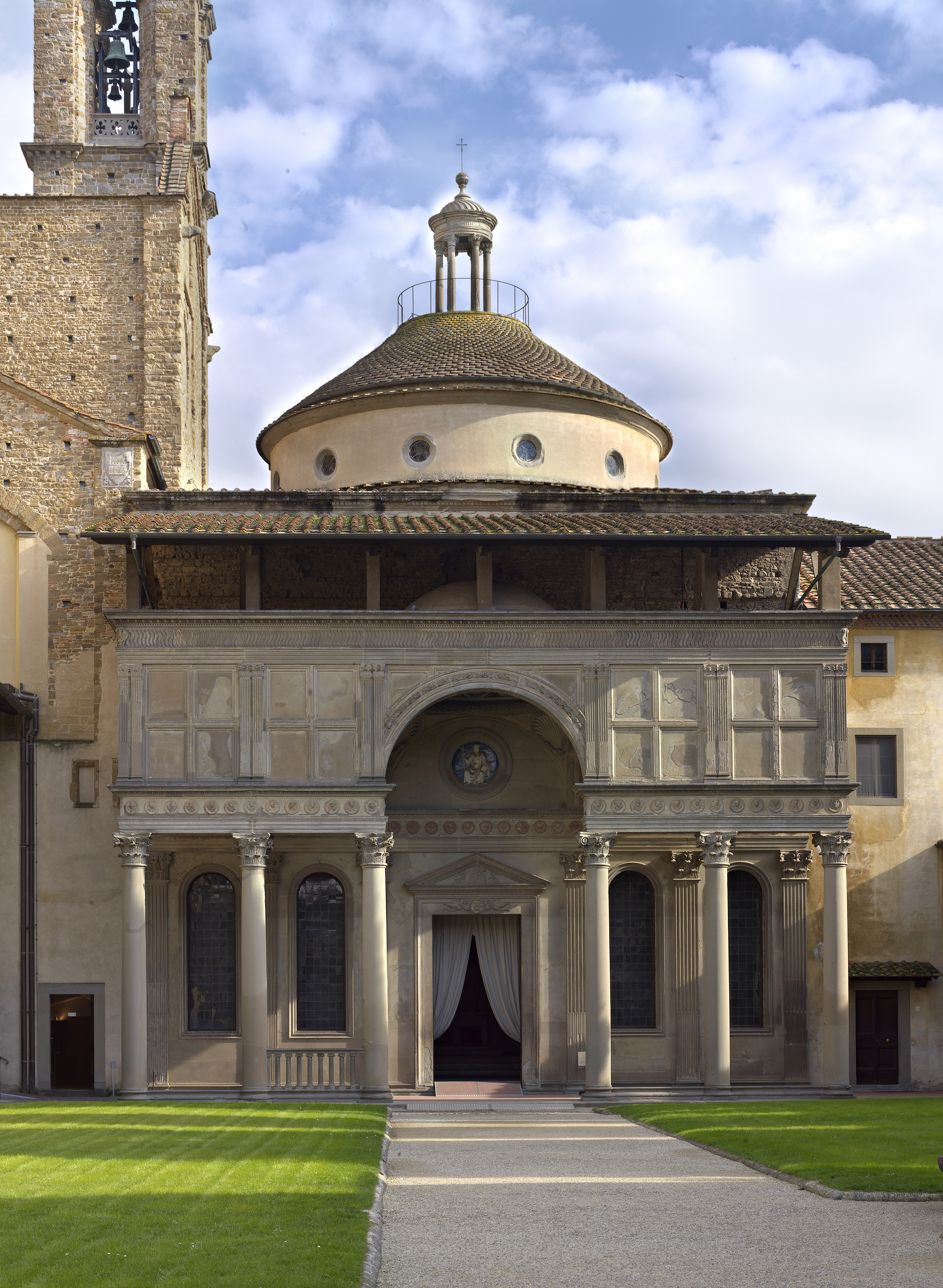Pazzi Chapel. Florence - Santa Croce