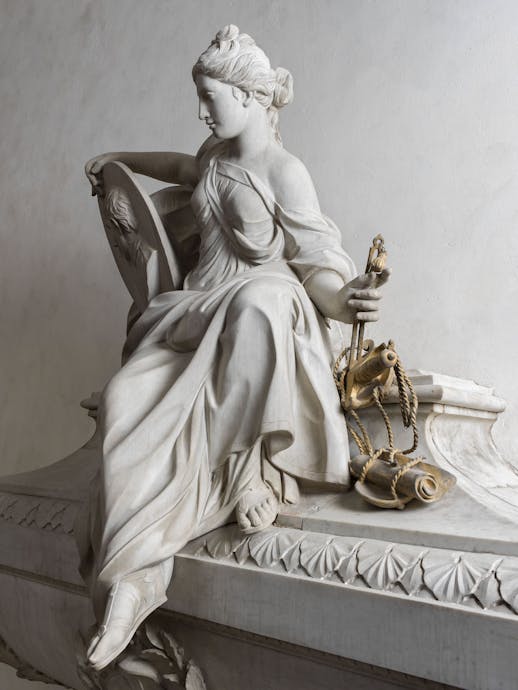 Innocenzo Spinazzi, “Politica”, particolare della “Tomba monumentale di Niccolò Machiavelli”, 1787, marmo, bronzo. Firenze, Santa Croce, navata destra