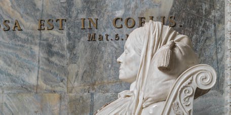 Lorenzo Bartolini, “Tomba della contessa Sofia Zamoyska”, particolare, 1837-1844, marmo. Firenze, Santa Croce, Cappella Salviati. Lorenzo Bartolini, “Tomba della contessa Sofia Zamoyska”, particolare, 1837-1844, marmo. Firenze, Santa Croce, Cappella Salviati.