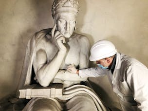 Restauro di Stefano Ricci "Cenotafio di Dante Alighieri". Firenze, Santa Croce