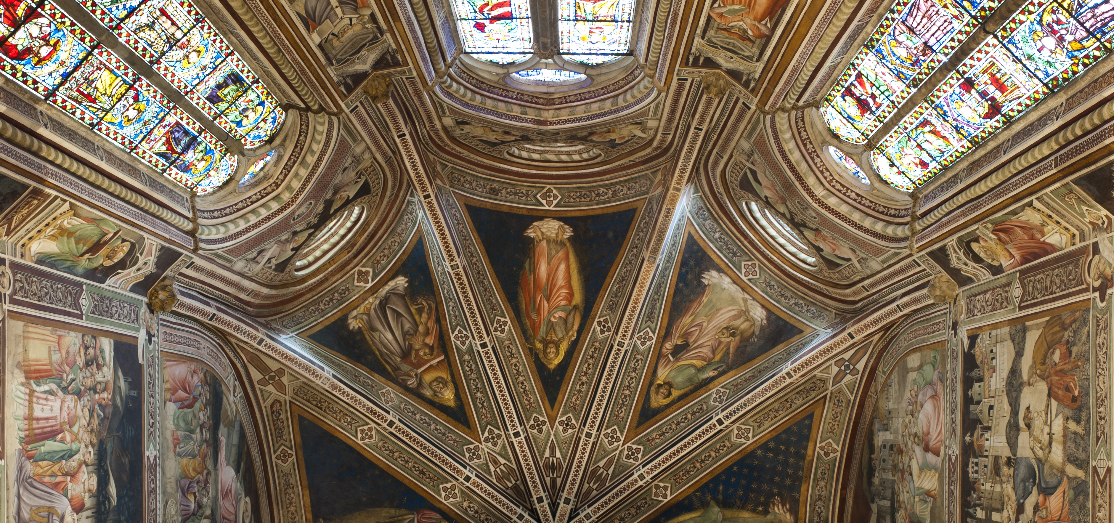 Interno della cappella Maggiore. Firenze, Santa Croce, transetto