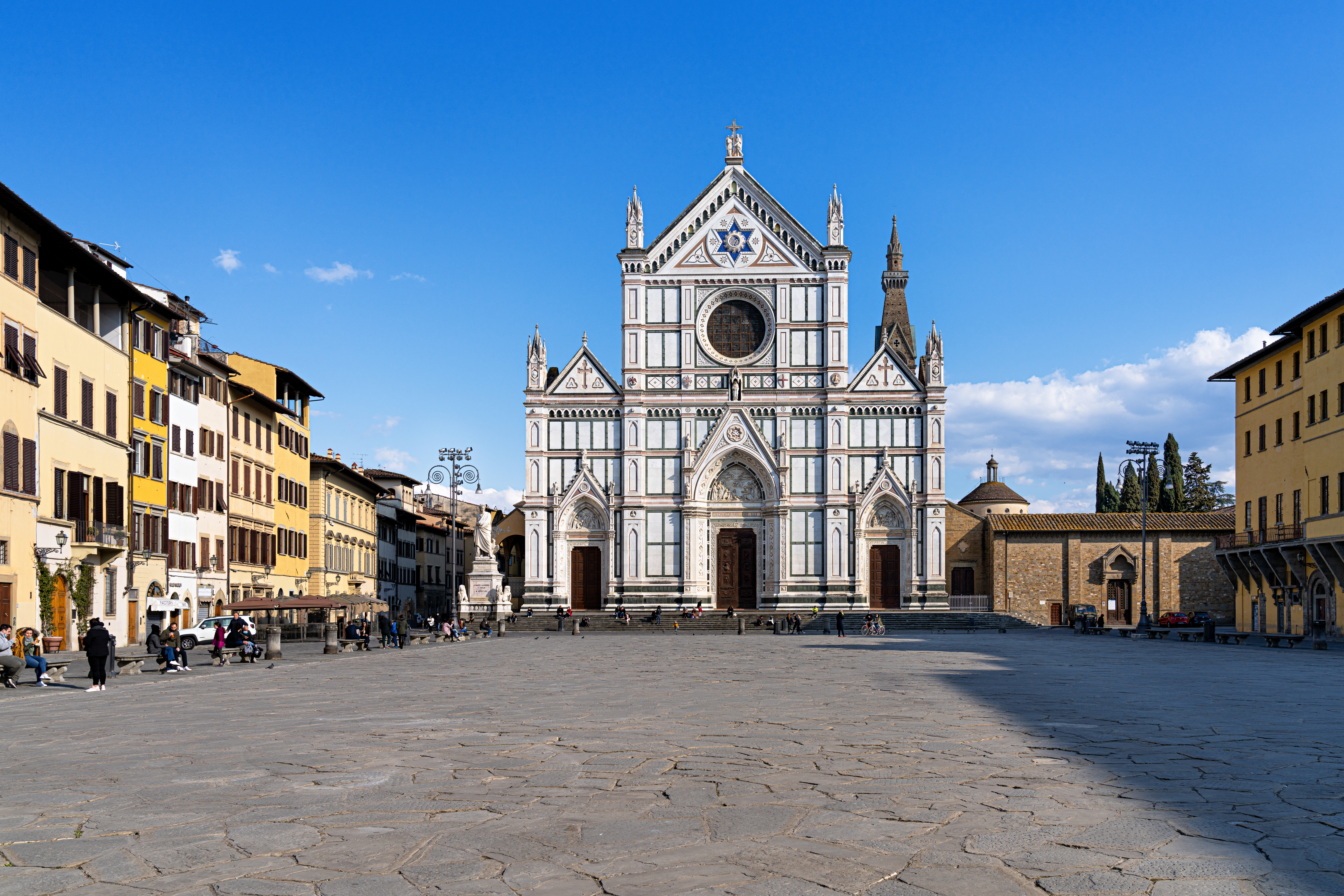Facciata della basilica. Firenze, Santa Croce
