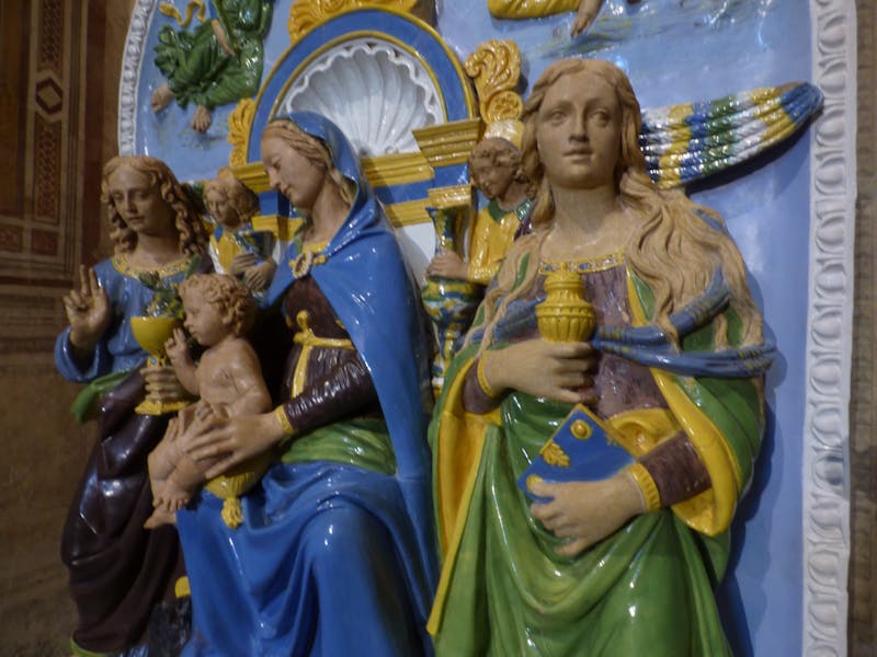 Giovanni della Robbia, "Madonna col Bambino e santi", Firenze, Basilica di Santa Croce, Cappella Pulci Berardi Giovanni della Robbia, "Madonna col Bambino e santi", Firenze, Basilica di Santa Croce, Cappella Pulci Berardi