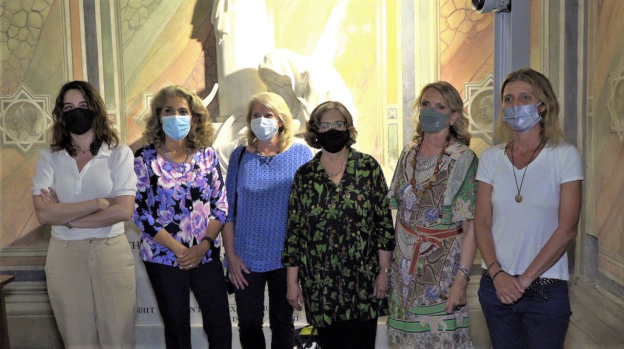 Il gruppo con la Pesidente dell'opera di Santa Croce Cristina Acidini Il gruppo con la Pesidente dell'opera di Santa Croce Cristina Acidini