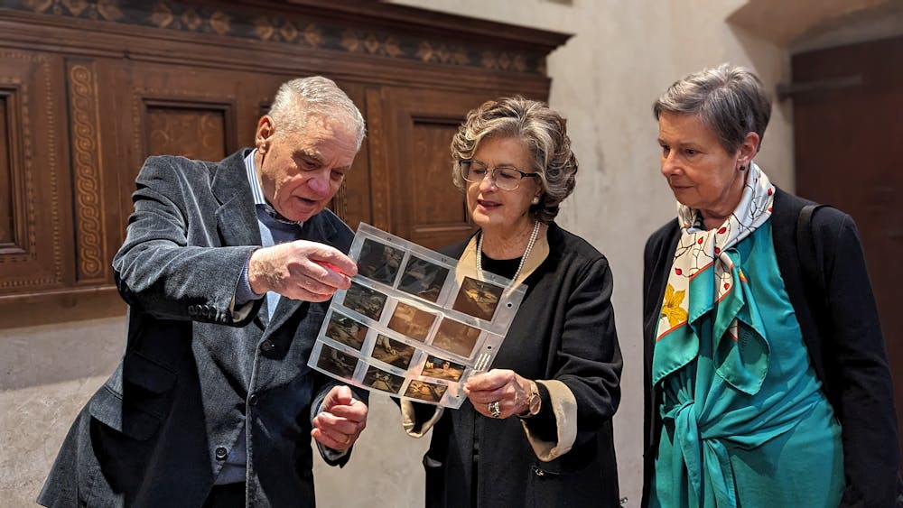 da sinistra, Paolo Mariani, Cristina Acidini e Maria Grazia Sironi