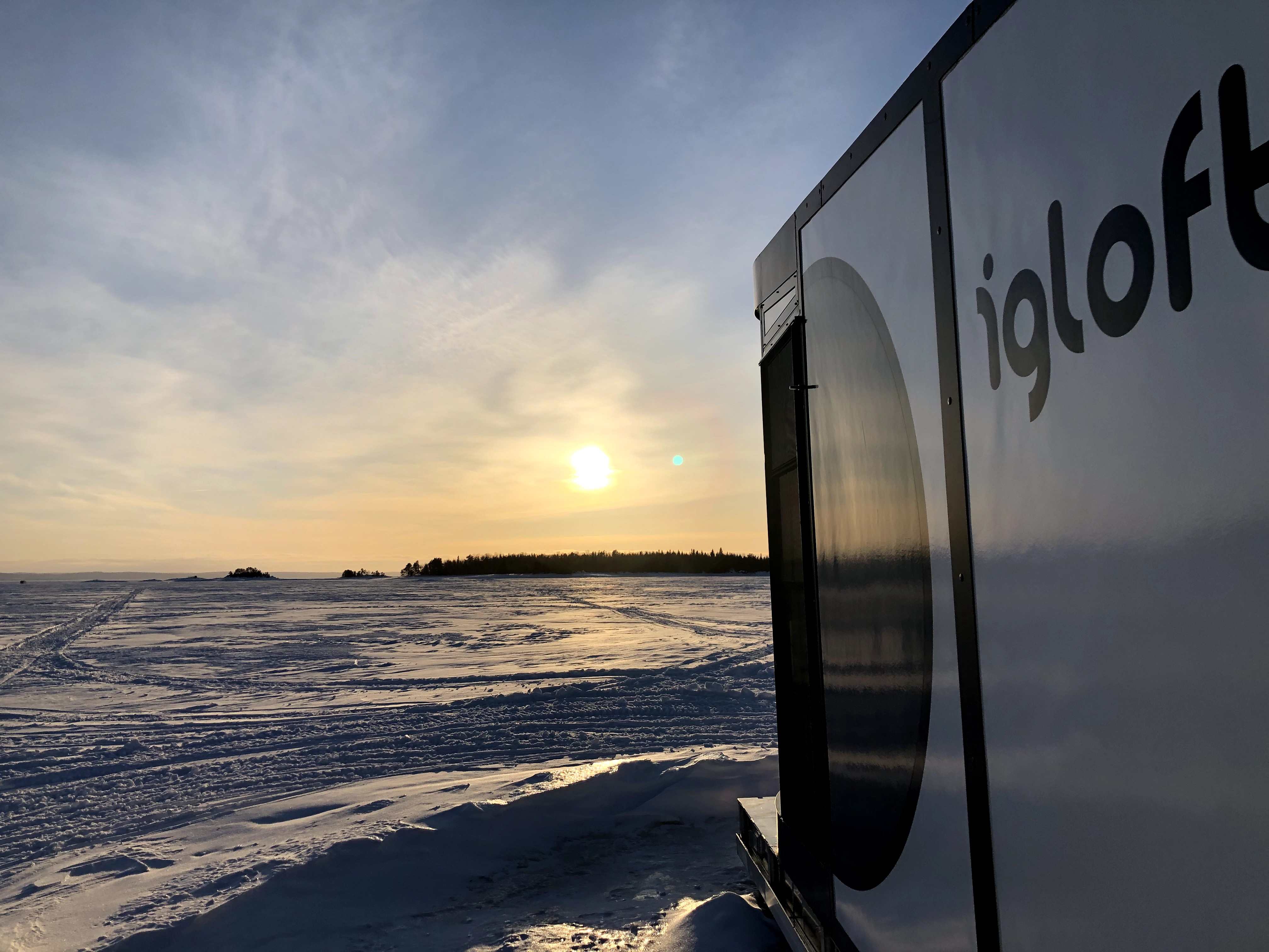 Igloft (Unusual winter accommodation)