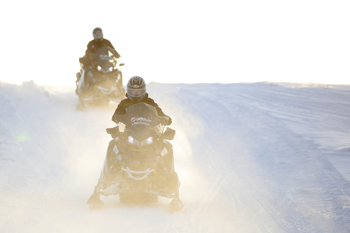 Guided snowmobile excursion in LacSaintJean (1 day) Équinox Aventure