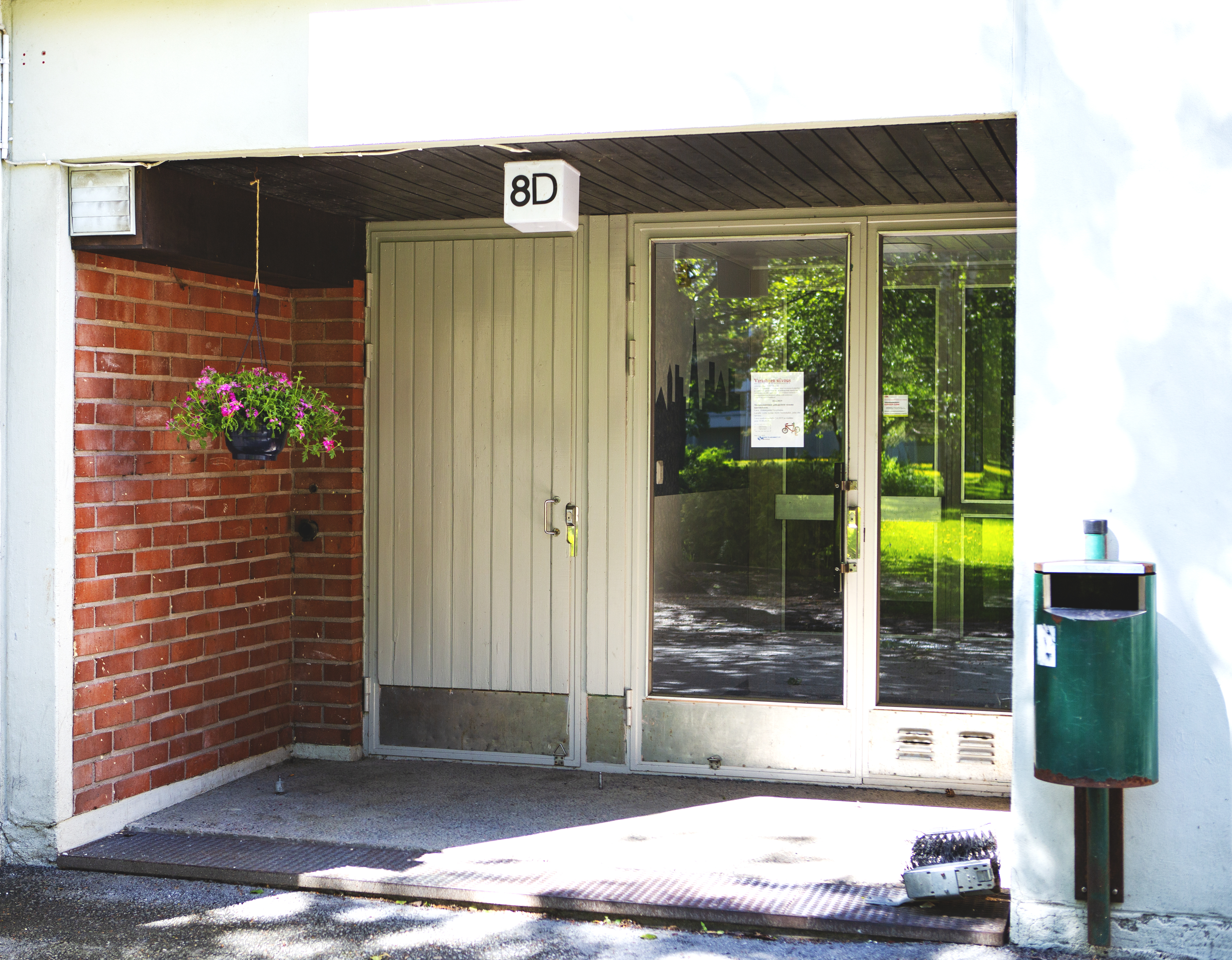 Alahangantie 8, pienkuva 99