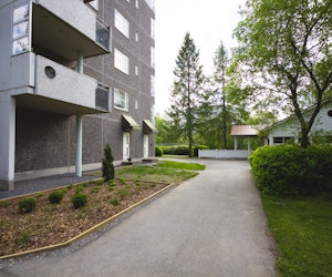 Kouvonraitti 18, facade