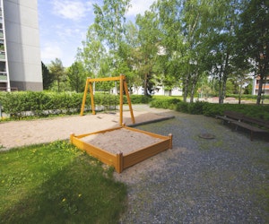 Puhurintie 11, facade