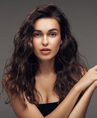 Stunning woman with beautiful features.