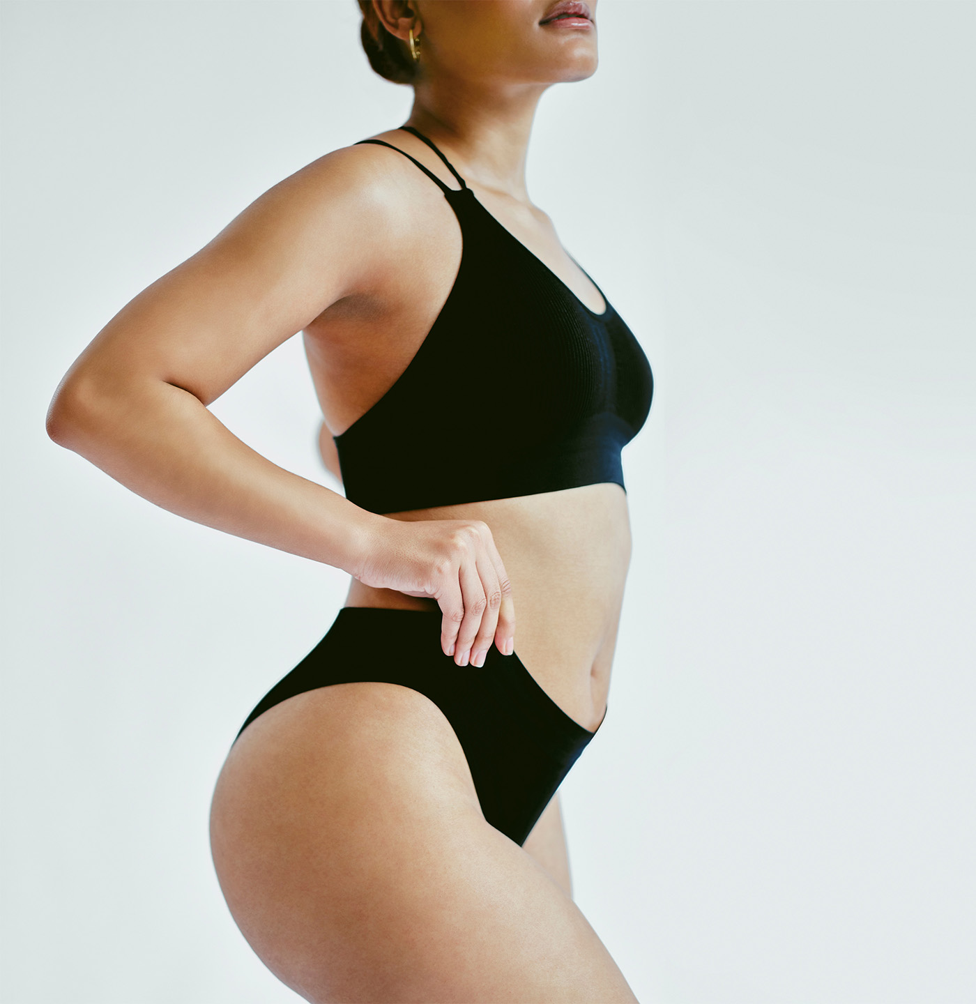 Brian Shafa Blog | Body Contouring vs. Liposuction: Choosing the Right Approach for a Sculpted Midsection
