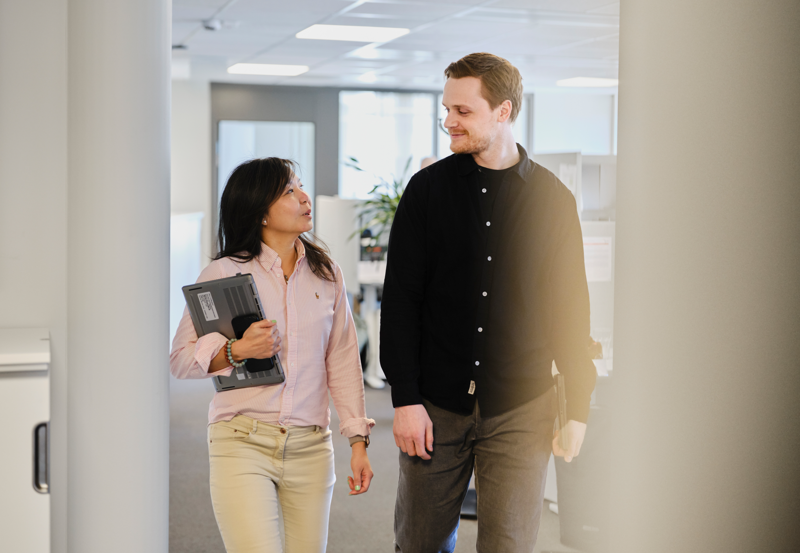 colleagues talking to each other