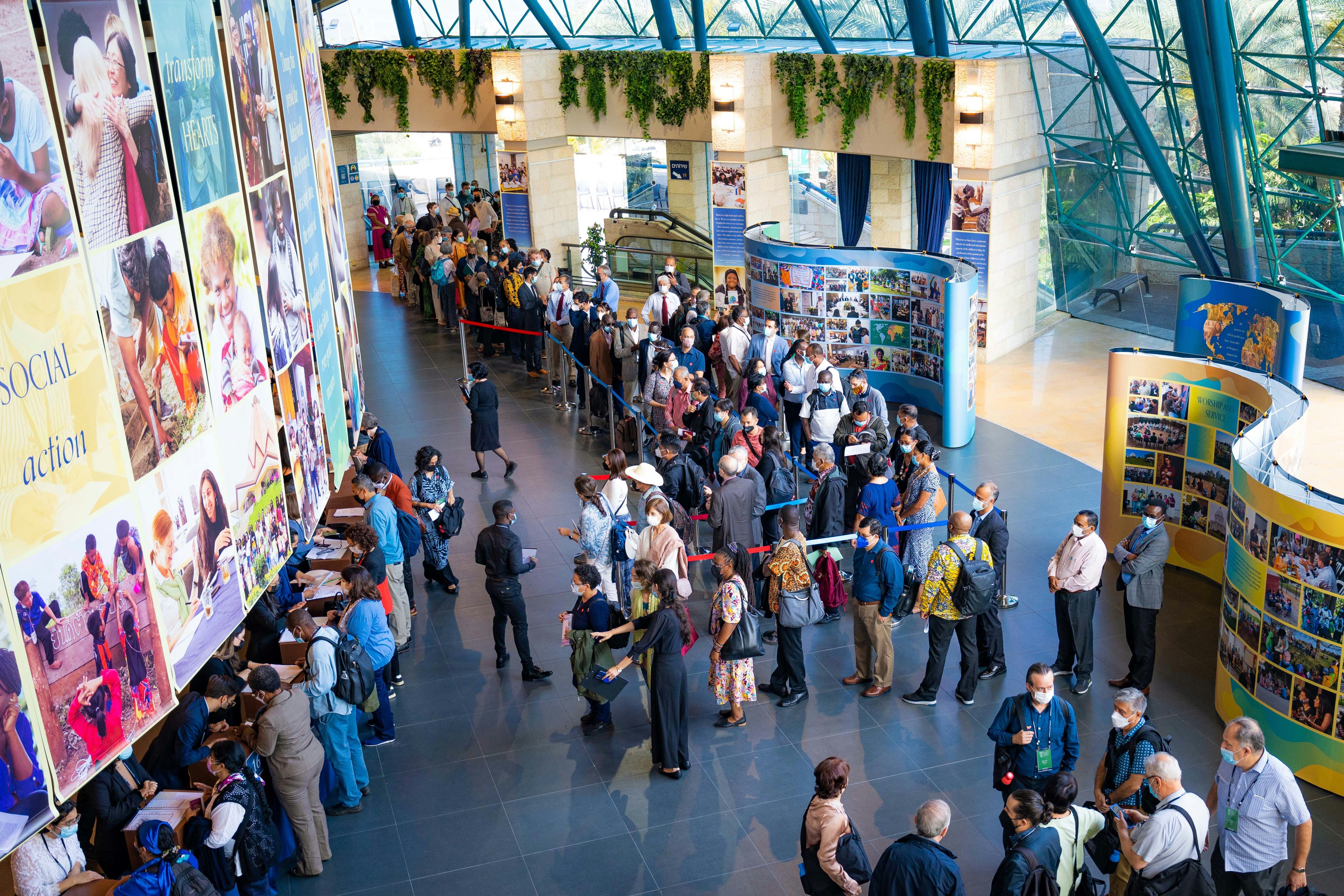 13th International Convention: Delegates from across the Bahá’í world arrive in the Holy Land