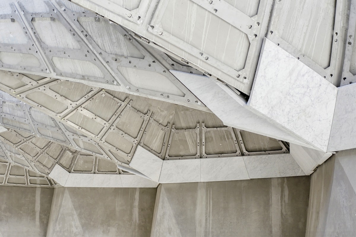 Shrine of ‘Abdu’l-Bahá: Marble installation begins, marking major milestone