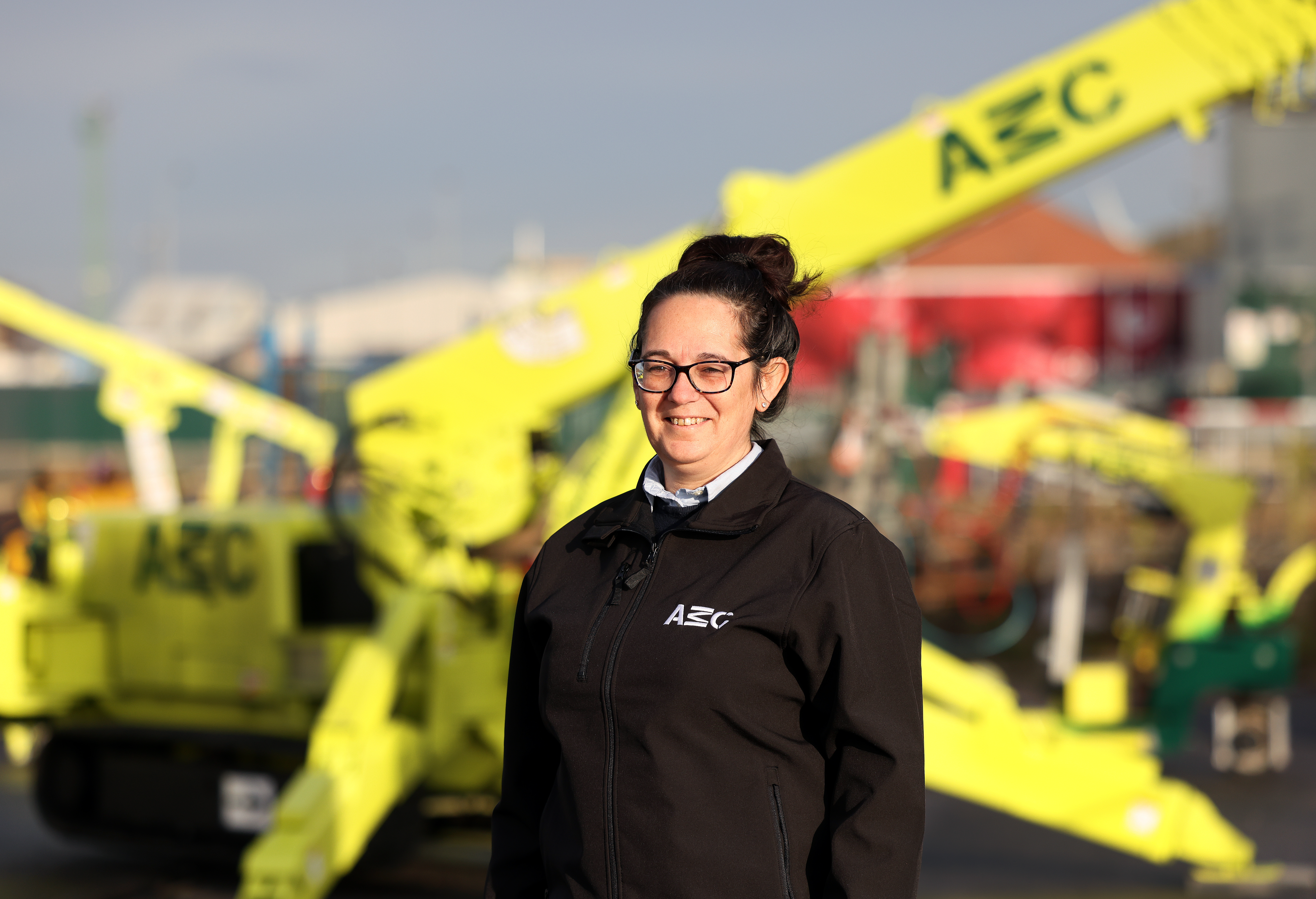 Jo Perry Hire Desk Manager