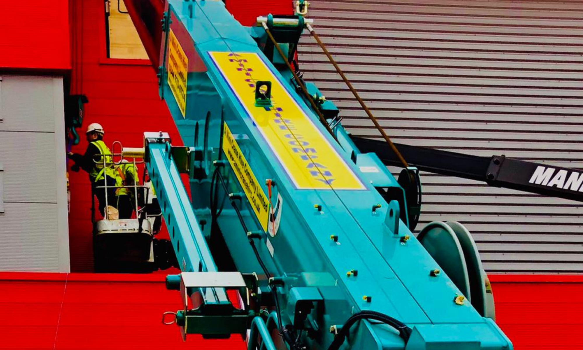 Glass Installation at East Midlands Airport Using MC815