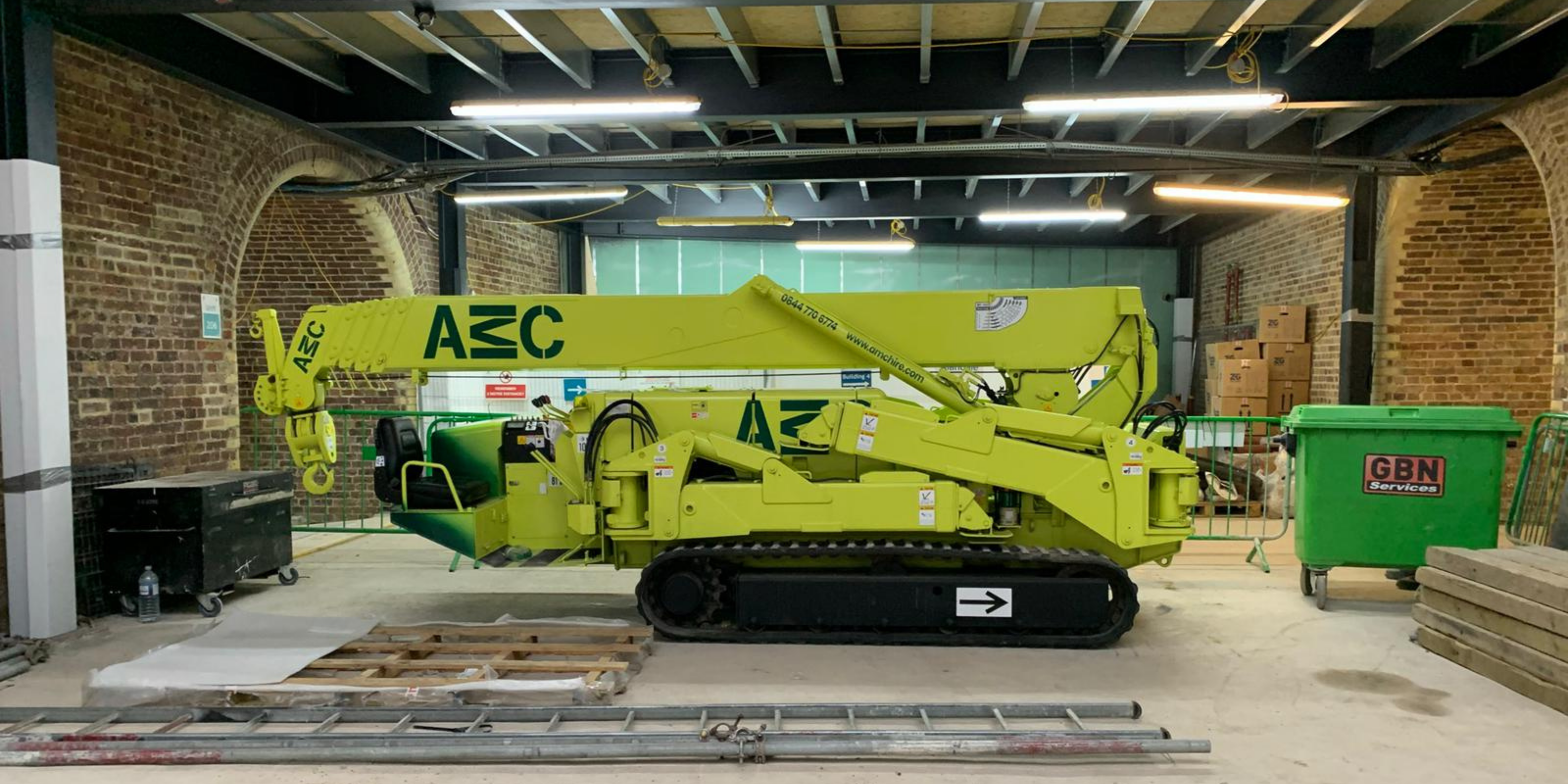 MC405 Spider Crane Borough Market