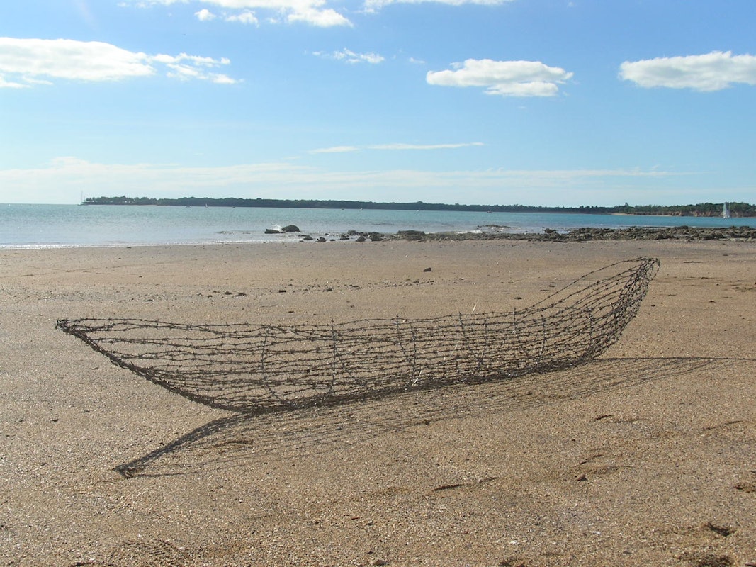 Zehra Ahmed, Mathew Hunt, Helen Johnson, Ash Keating, Merran Sierakowski, Bernie Slater; Octopus 6: We Know Who We Are, 2006, Image by Gertrude Contemporary.