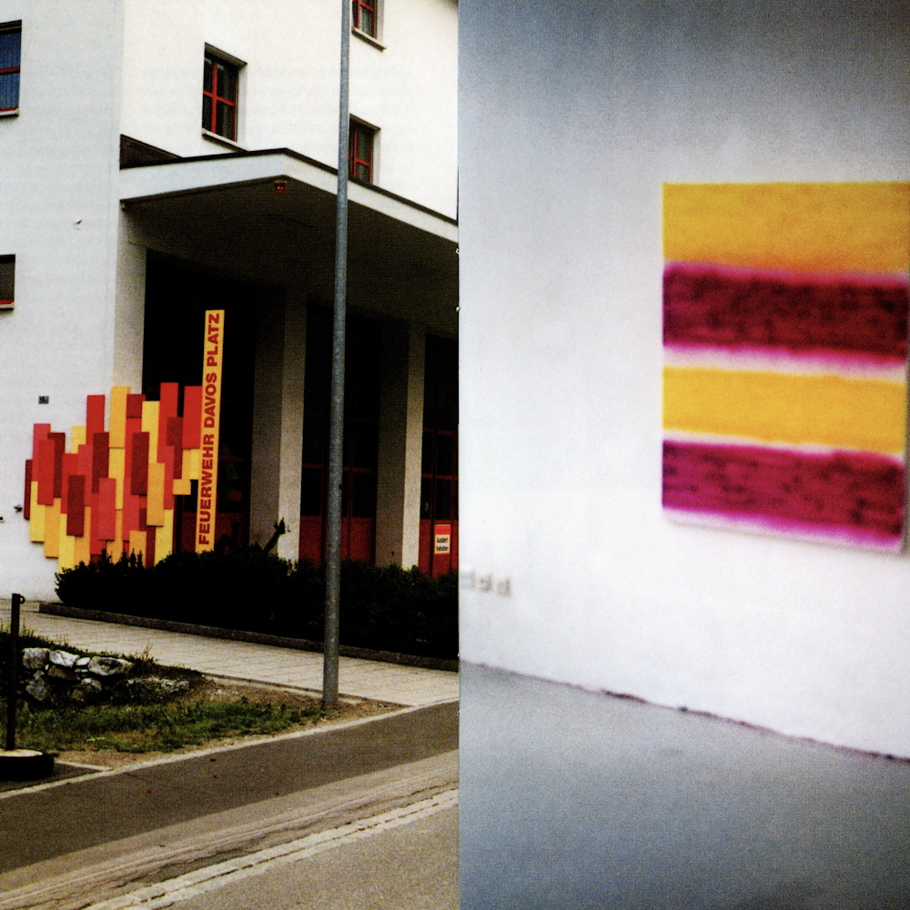 Octopus 1: Techno-minimalism, featuring works by A. D. S. Donaldson and Julia Gorman, curated by Max Delany, 200 Gertrude Street, 2000. Photo courtesy of the Gertrude archive.