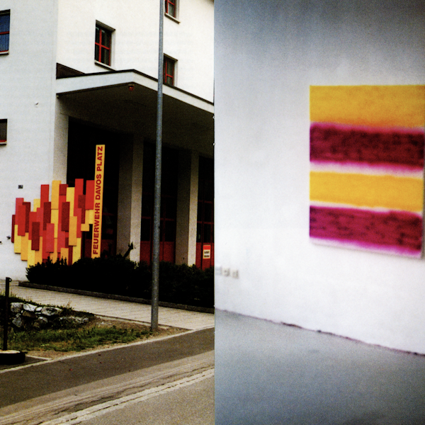 Octopus 1: Techno-minimalism, featuring works by A. D. S. Donaldson and Julia Gorman, curated by Max Delany, 200 Gertrude Street, 2000. Photo courtesy of the Gertrude archive.