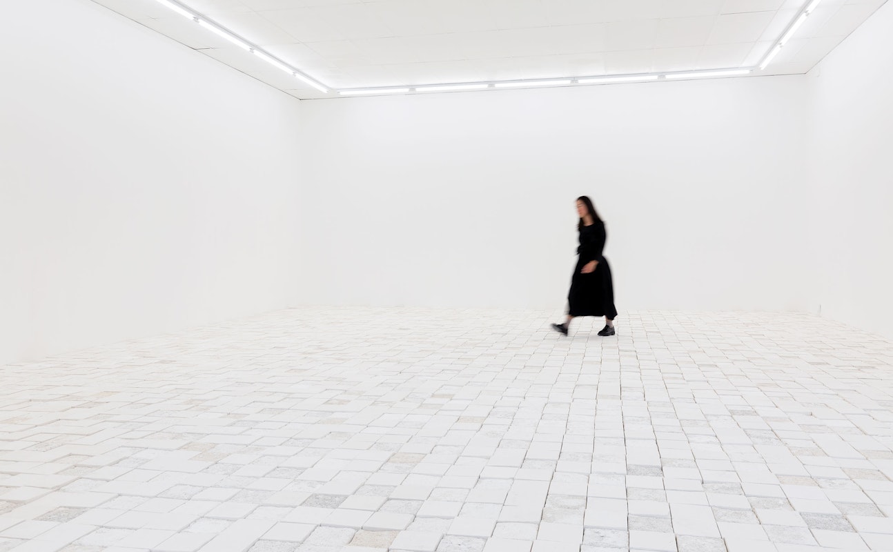 Installation view of Sarah Ujmaia, Marmoreum, presented at Gertrude Contemporary, 2023. Photo: Christian Capurro