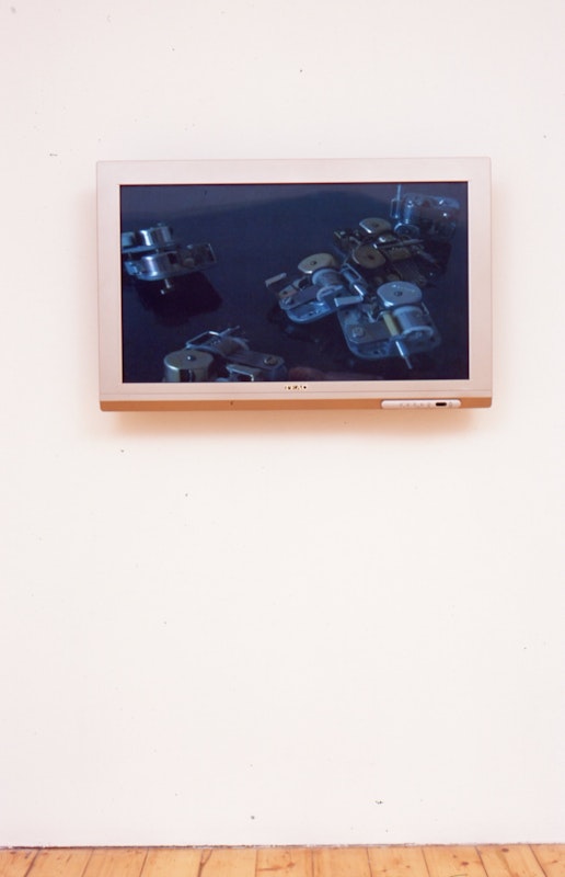 Detail, Sally Mannall, Octopus 3: Still time, presented at 200 Gertrude Street, 2002. Image courtesy of the Gertrude Archive.