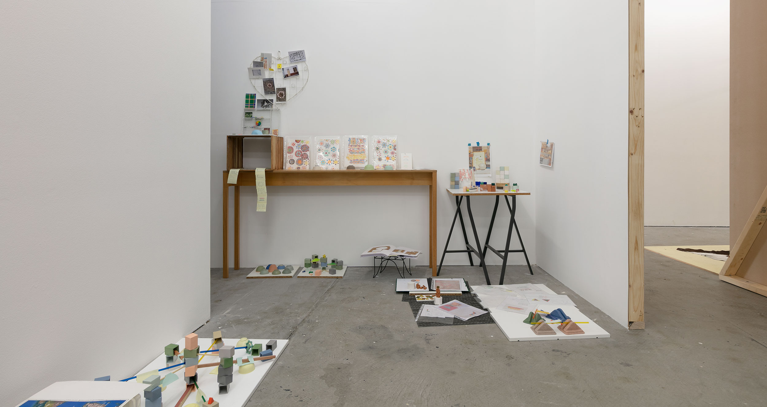Katherine Huang, Stave tree, shape machine (detail), 2025, installation view, 1964, 1969, 1977, 1995, 2000, 2005, 2025, Gertrude Contemporary, Naarm Melbourne, 2025, mixed media, image courtesy and © the artist, photograph: Christian Capurro.