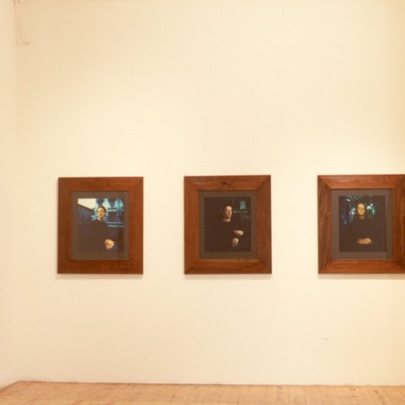 Installation view of Fiona MacDonald's Honno Soit Qui Mal Y Pense?, 1989. Image courtesy of Gertrude Archive.