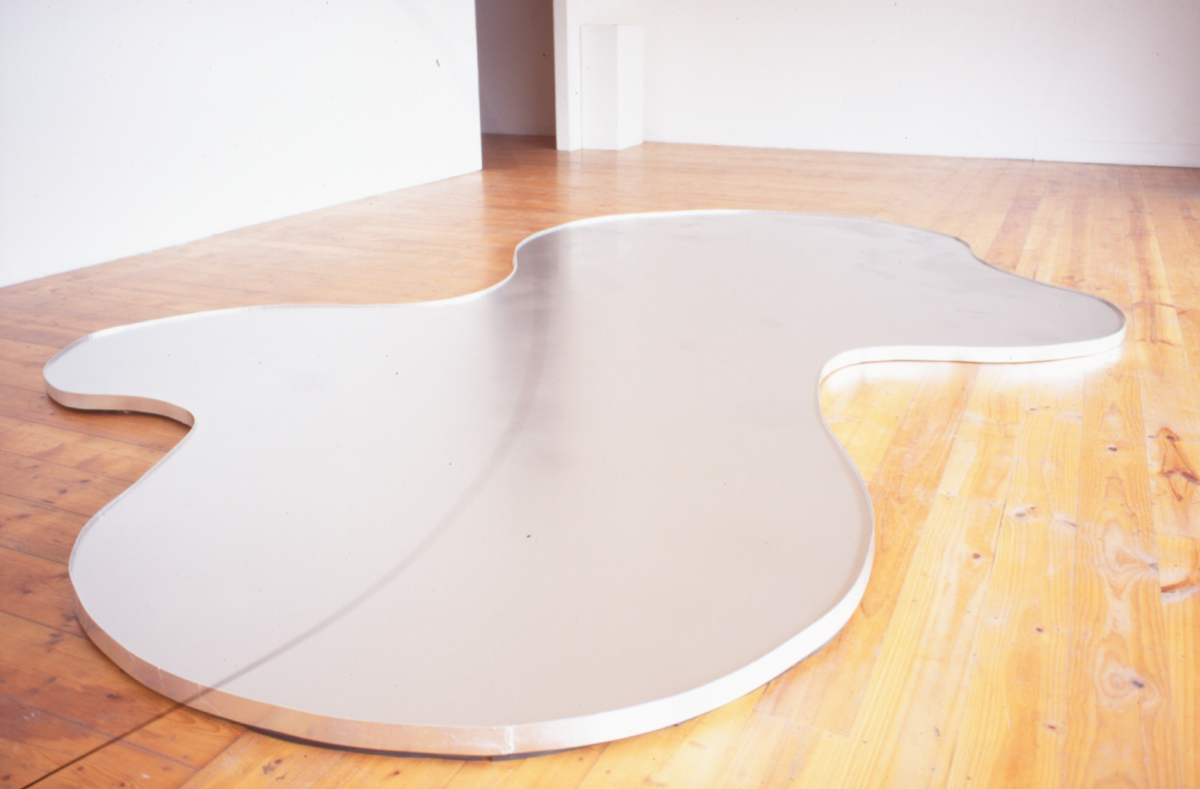 Lyndal Jefferies, Amorphous Pool, 1996, aluminium powder on oil on water. Photo courtesy of Gertrude Archive