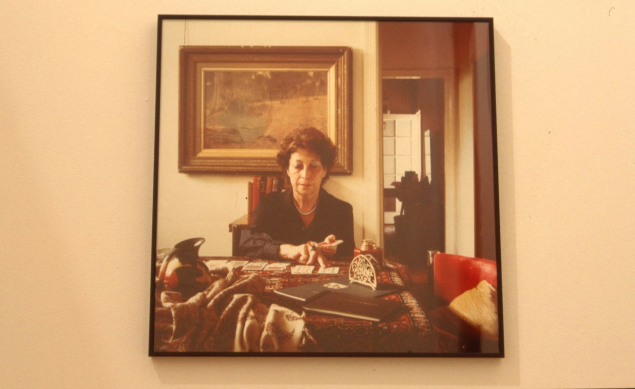 Anne Zahalka, Resemblance I and II, installation view, 1988, 200 Gertrude Street, Naarm Melbourne. Photo courtesy of Gertrude Archive.