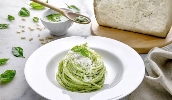 Spaghetti al pesto