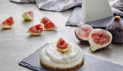 R095 d10-cheesecake-ai-fichi-con-ricotta