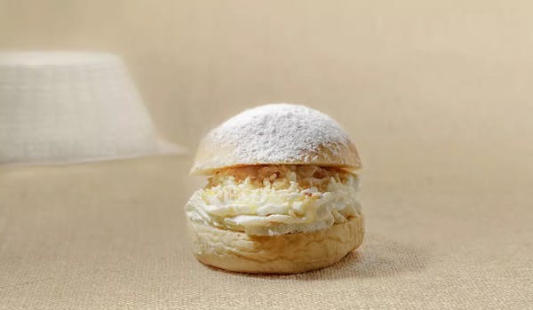 R080 c10-brioche-di-ricotta-di-pecora-senza-lattosio