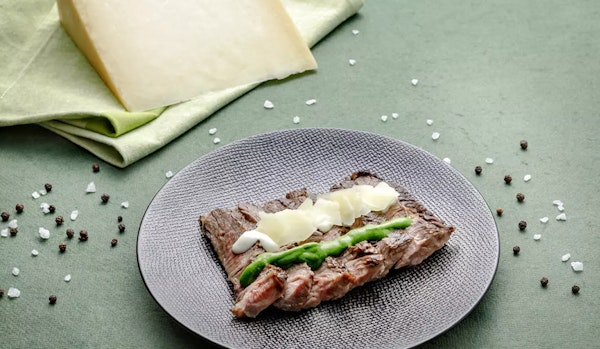 Tagliata di angus al Gran Pecorino