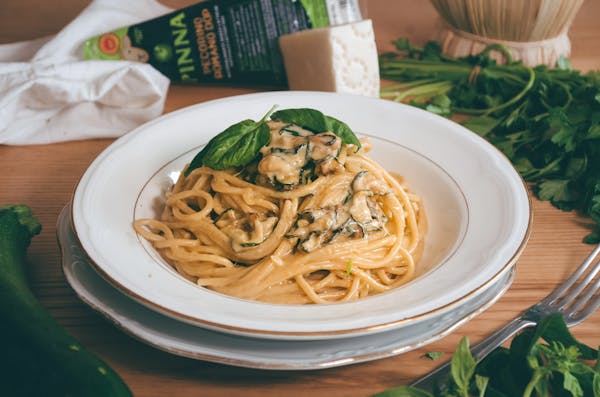 Pasta zucchine-e-pecorino