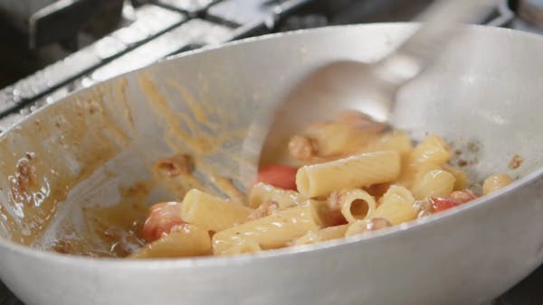 pasta-alla-zozzona-5.webp