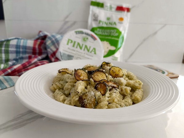 Fusilli al Pesto di Zucchine e Ricotta