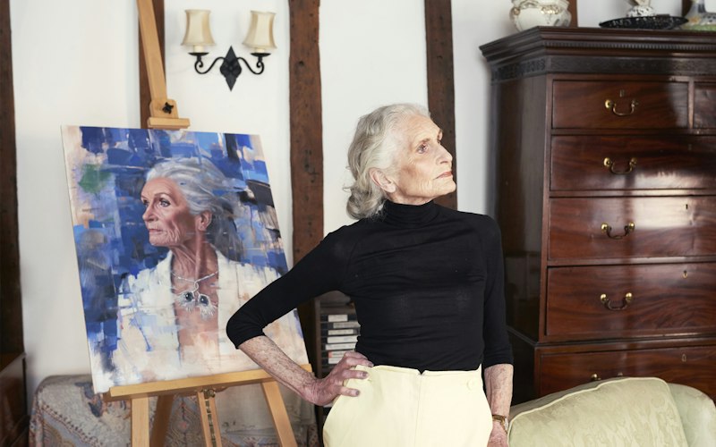 Daphne Selfe, model