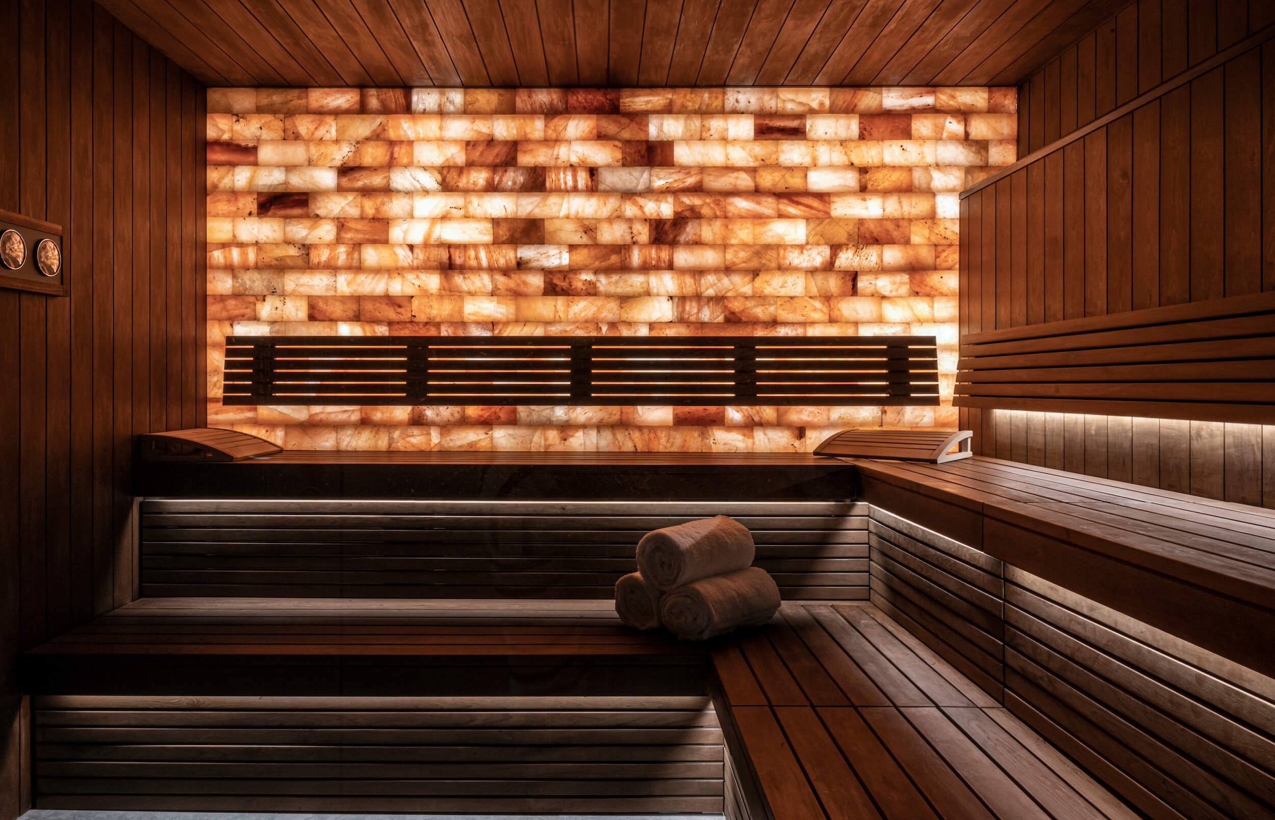 Himalayan Salt Sauna