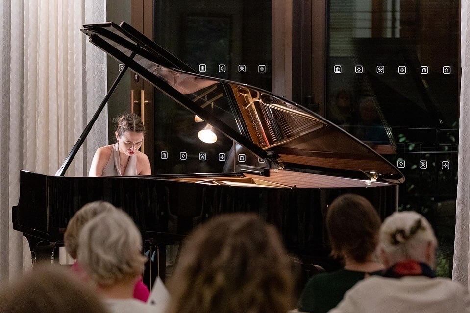 Piano recital at Auriens Chelsea by Ana Bursac