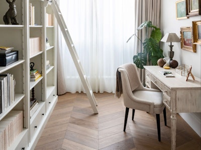 Study, Apartment 3