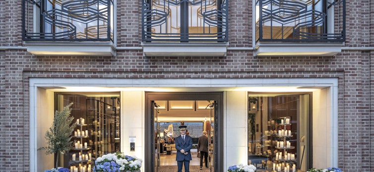 Auriens Chelsea Entrance