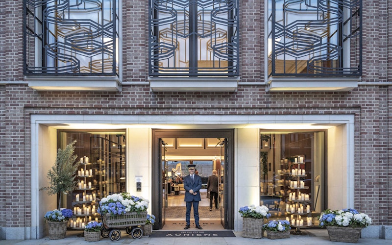 Auriens Chelsea Entrance