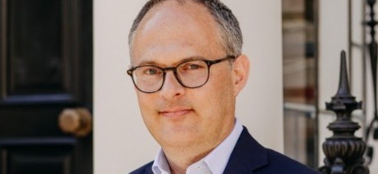 Wiliam, General Manager