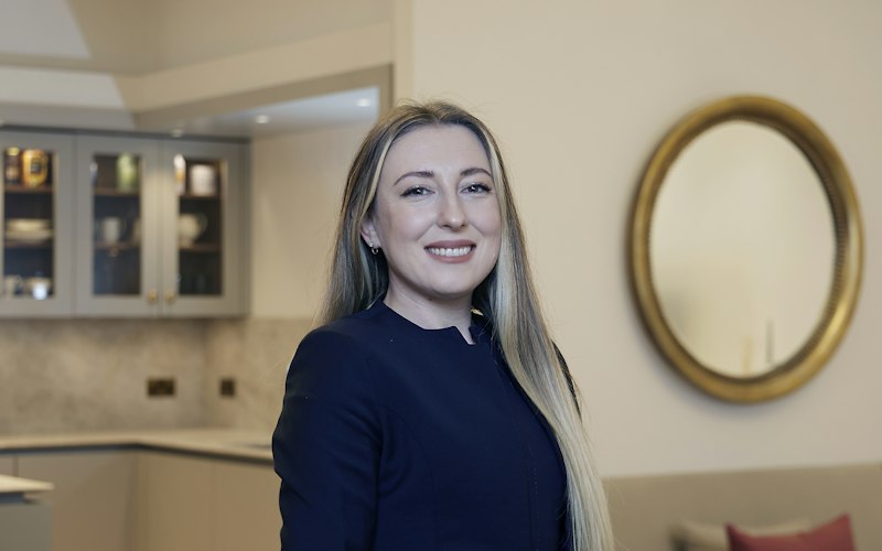 Ergyul, Housekeeping Manager