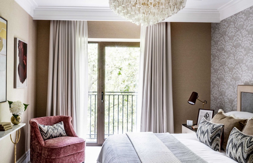 Primary bedroom, show apartment