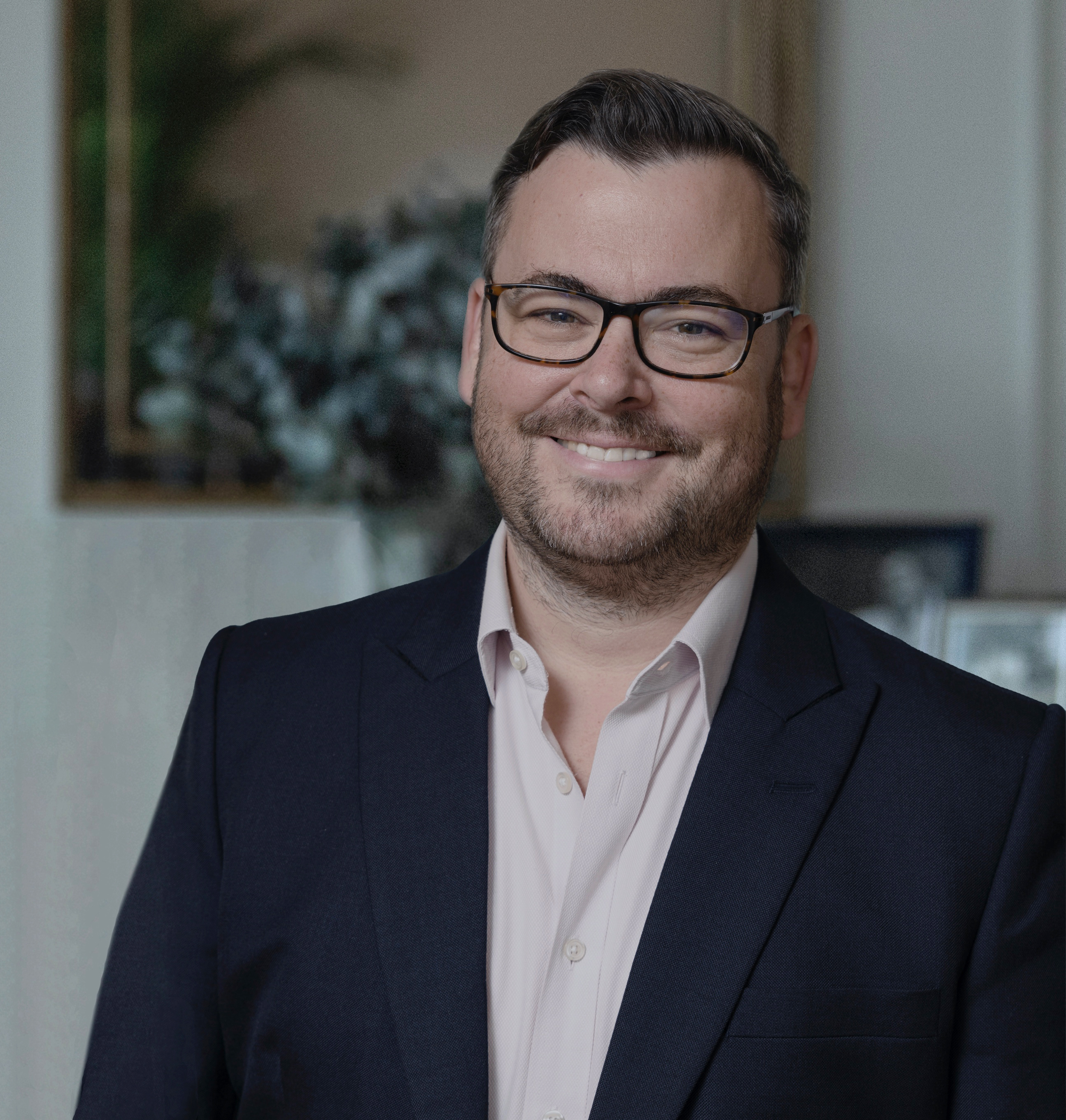 Headshot of Henry Lumby
